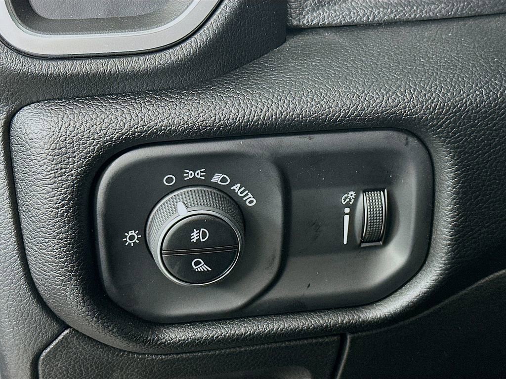 New 2026 RAM 1500 Big Horn w/ Night Edition image 14