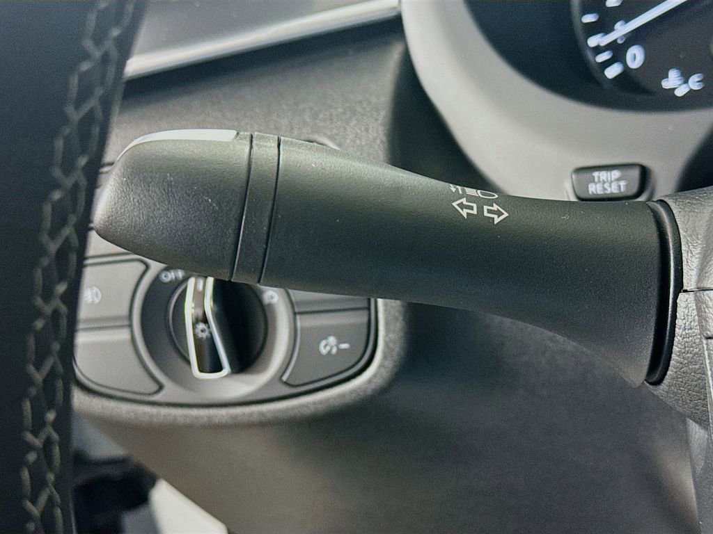 Certified 2025 INFINITI QX55 Essential image 14