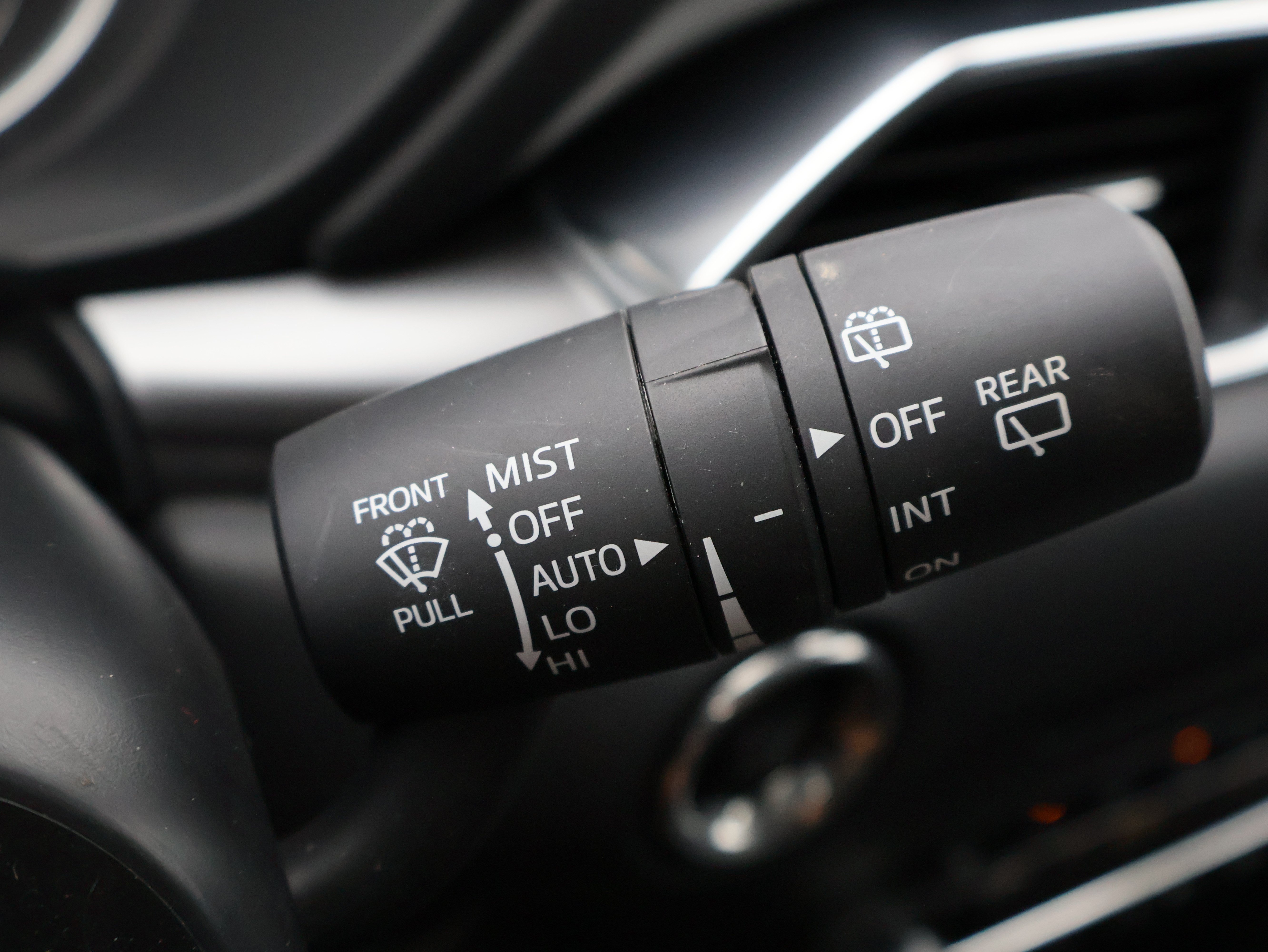 Used 2025 MAZDA CX-5 AWD 2.5 S w/ Preferred Package image 37