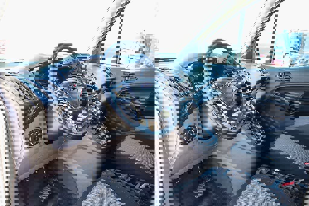 Used 2023 Ford Transit Connect XL image 17