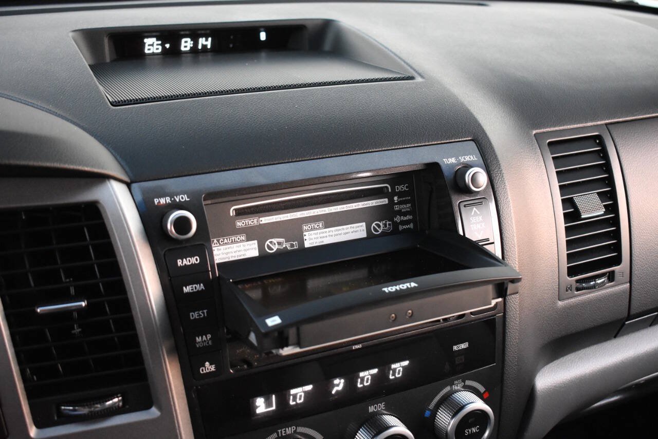 Used 2013 Toyota Sequoia Platinum AWD/4WD image 41
