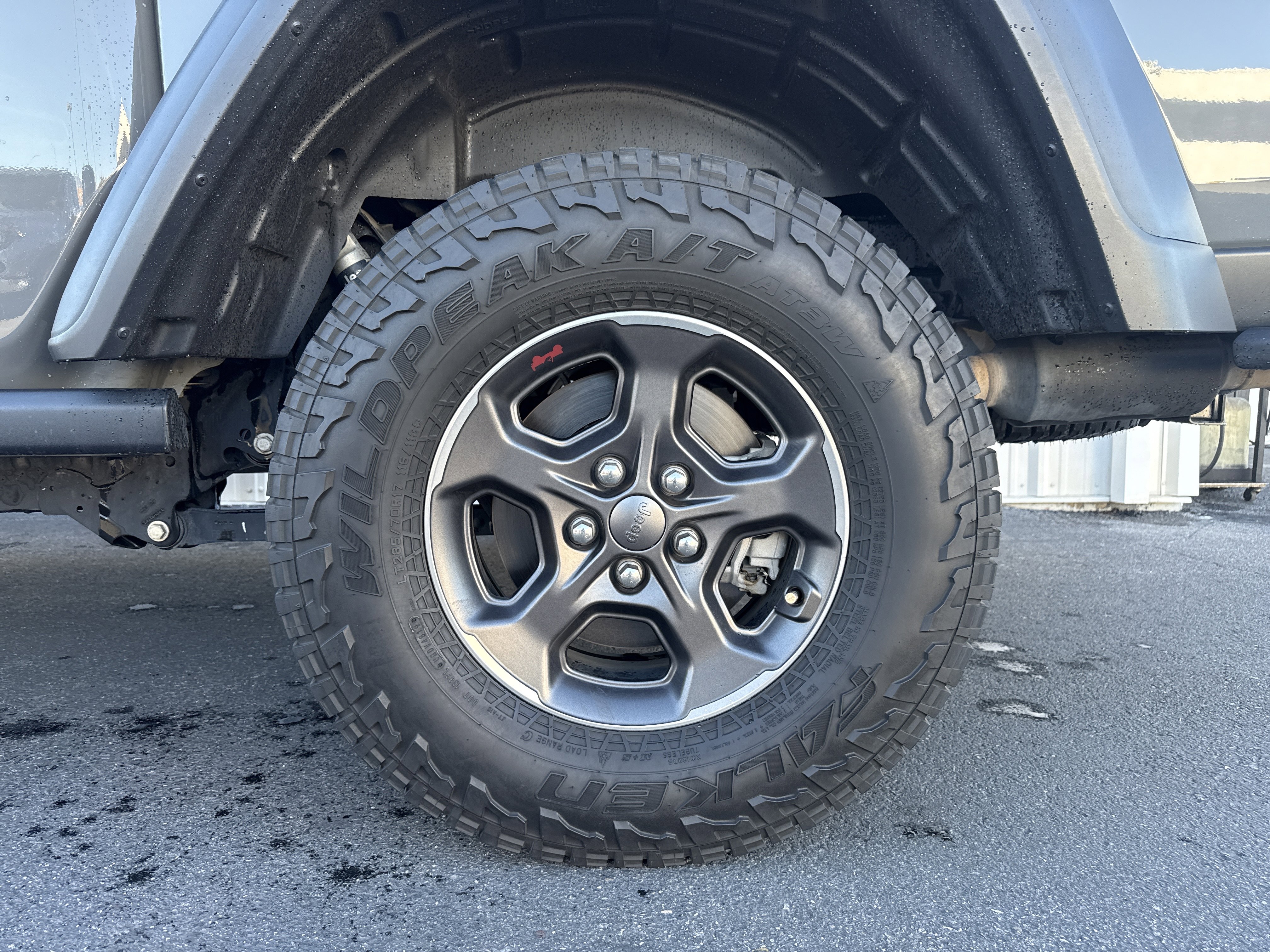 Used 2020 Jeep Gladiator Rubicon w/ Trailer Tow Package image 3