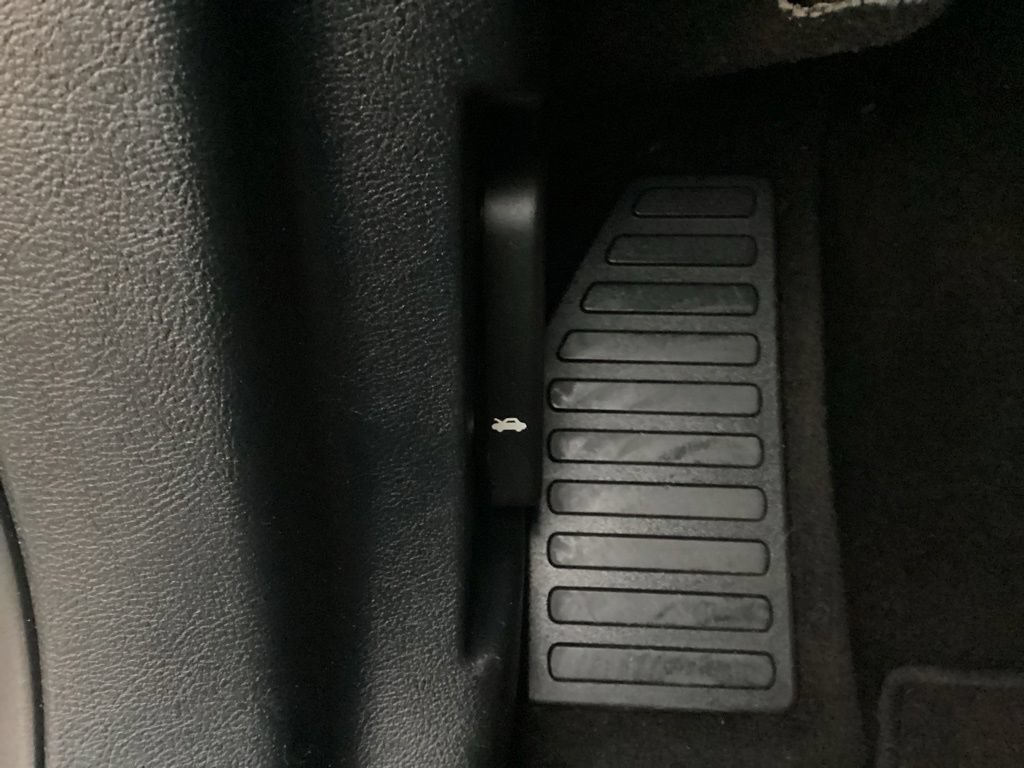 Used 2019 Ford Edge Titanium w/ Equipment Group 301A FWD image 65