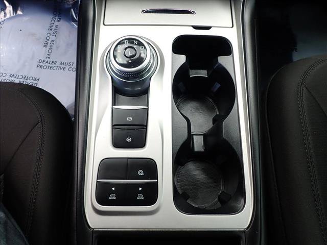 Used 2023 Ford Explorer XLT RWD image 21