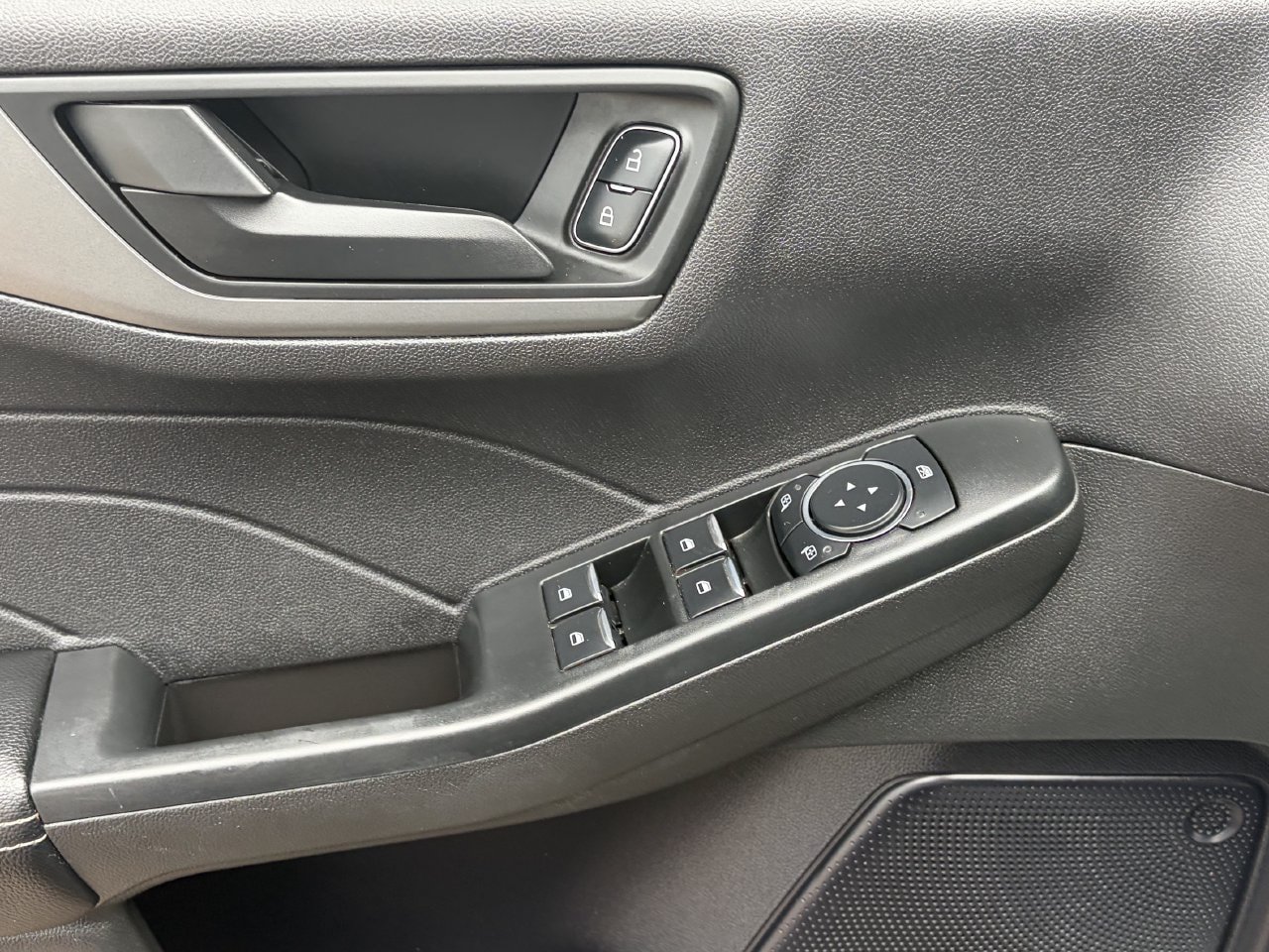 Certified 2024 Ford Escape Active FWD image 26
