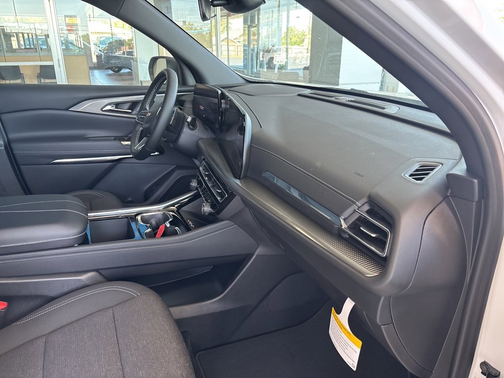 New 2026 Chevrolet Traverse LT image 32