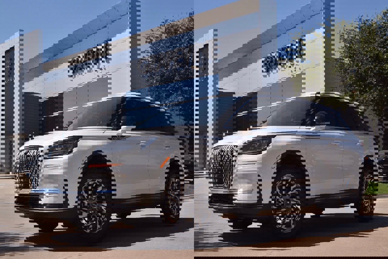 New 2025 Lincoln Corsair FWD