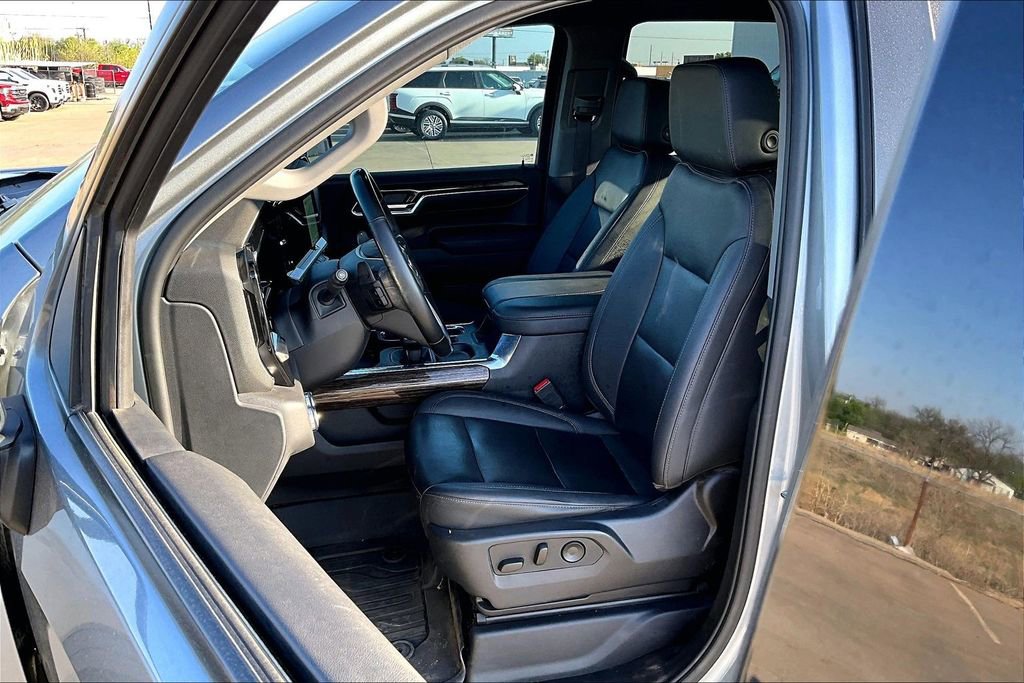 Used 2023 GMC Sierra 1500 Elevation w/ Elevation Premium Package image 31