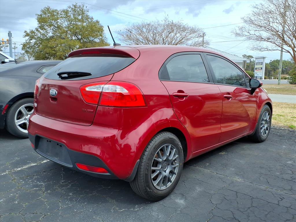Used 2013 Kia Rio EX image 2