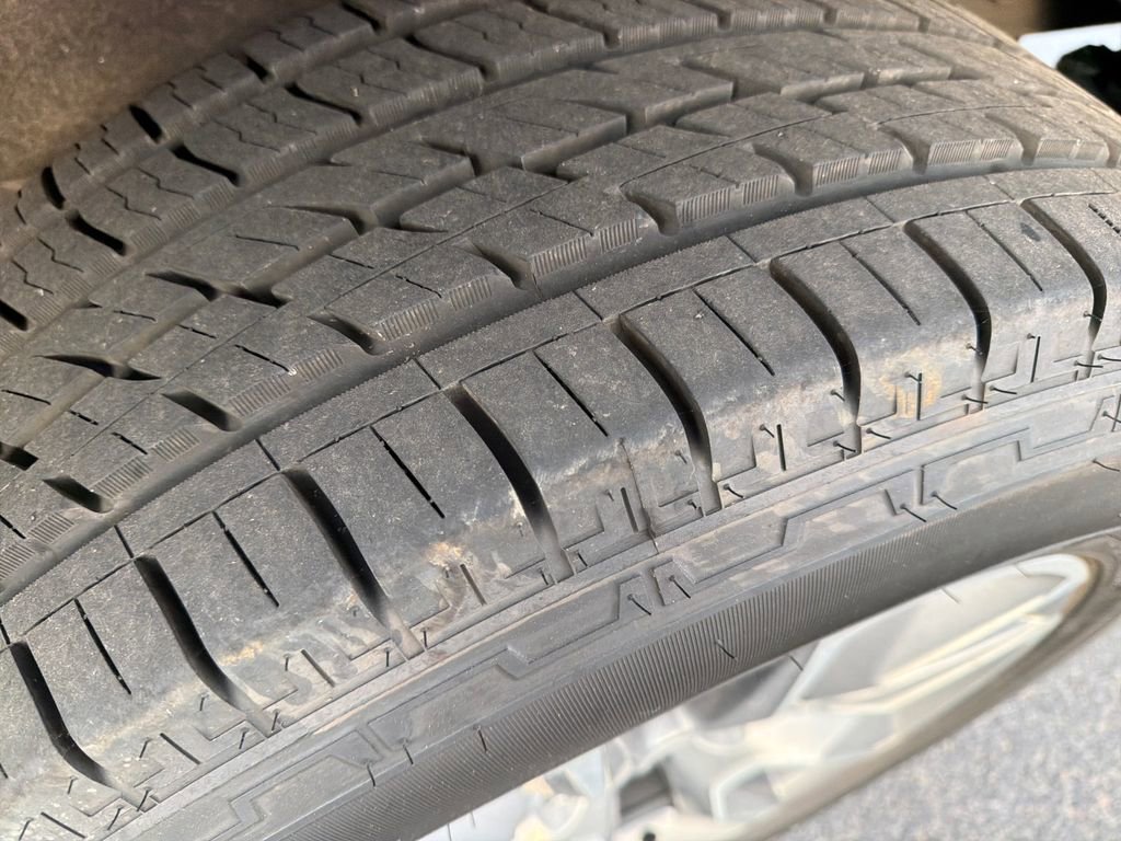 Certified 2021 Chevrolet Silverado 1500 LT w/ Texas Edition Plus image 28