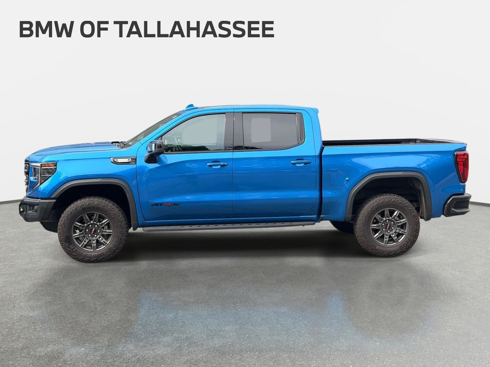 Used 2024 GMC Sierra 1500 AT4X AWD/4WD image 9