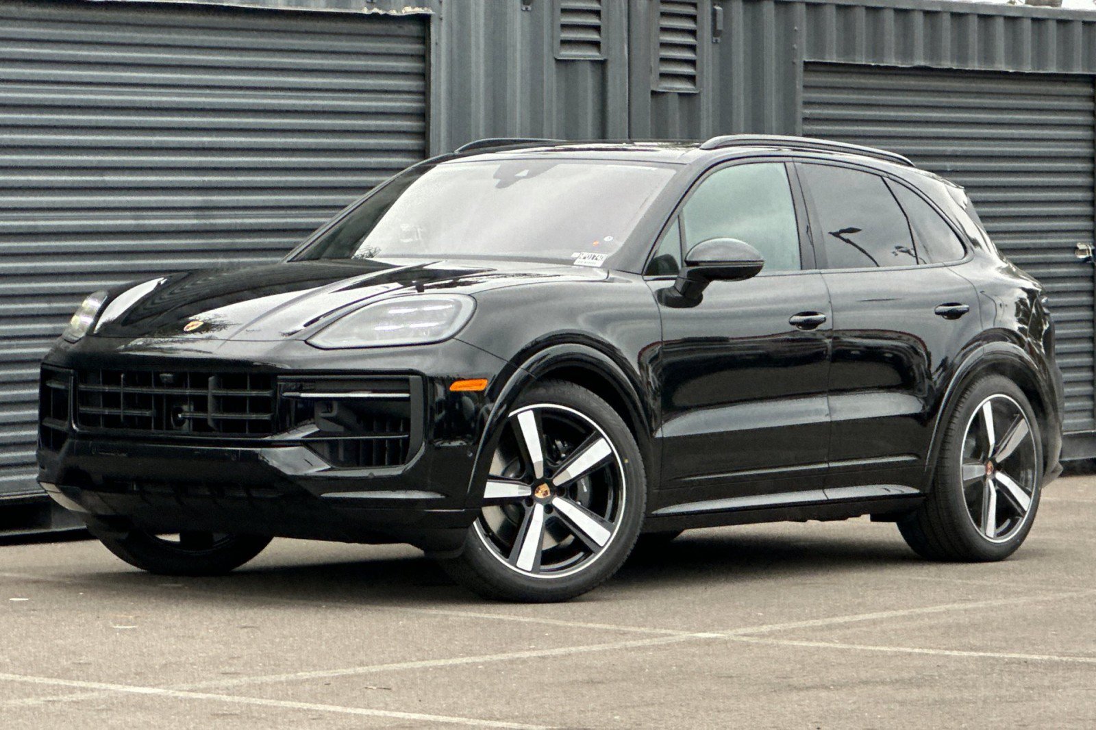 New 2026 Porsche Cayenne GTS AWD/4WD image 1