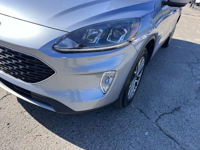 Used 2022 Ford Escape SEL w/ Technology Package image 11