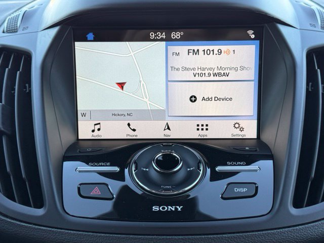 Used 2018 Ford Escape Titanium w/ Ford Safe & Smart Package FWD image 17