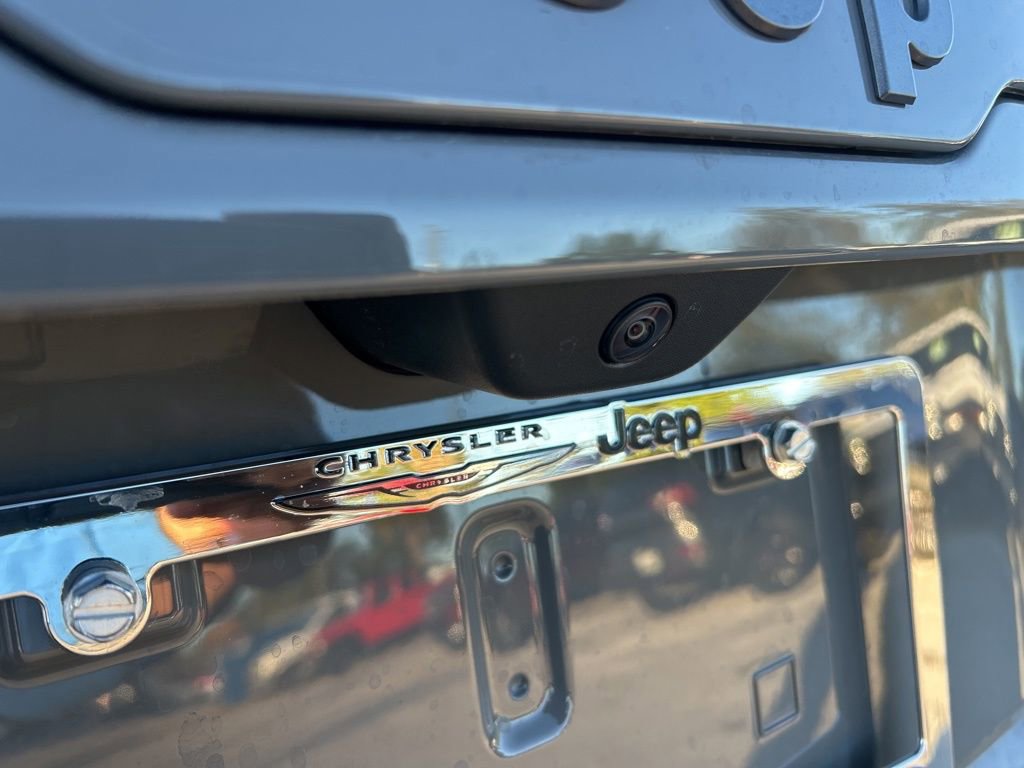 New 2026 Jeep Cherokee Laredo image 19