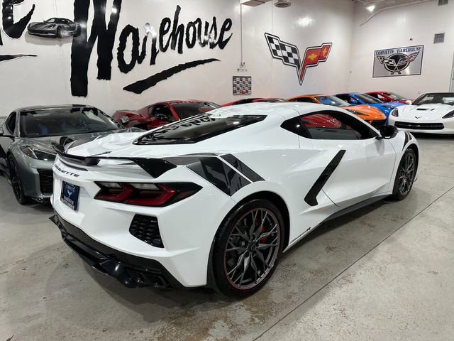 Used 2024 Chevrolet Corvette Stingray Preferred Cpe w/ Z51 Performance Package image 8