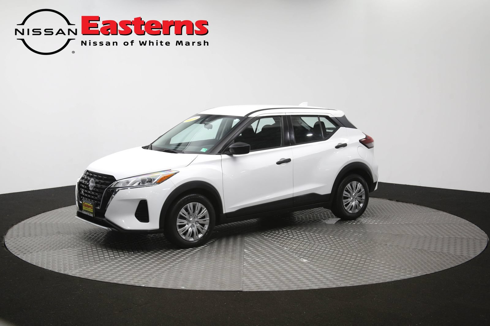 Used 2023 Nissan Kicks S FWD image 59