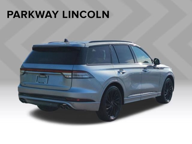 Used 2024 Lincoln Aviator Reserve w/ Equipment Group 201A RWD image 5