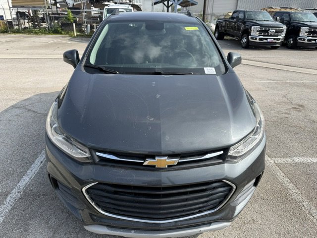 Used 2018 Chevrolet Trax LT w/ LT Convenience Package FWD image 2