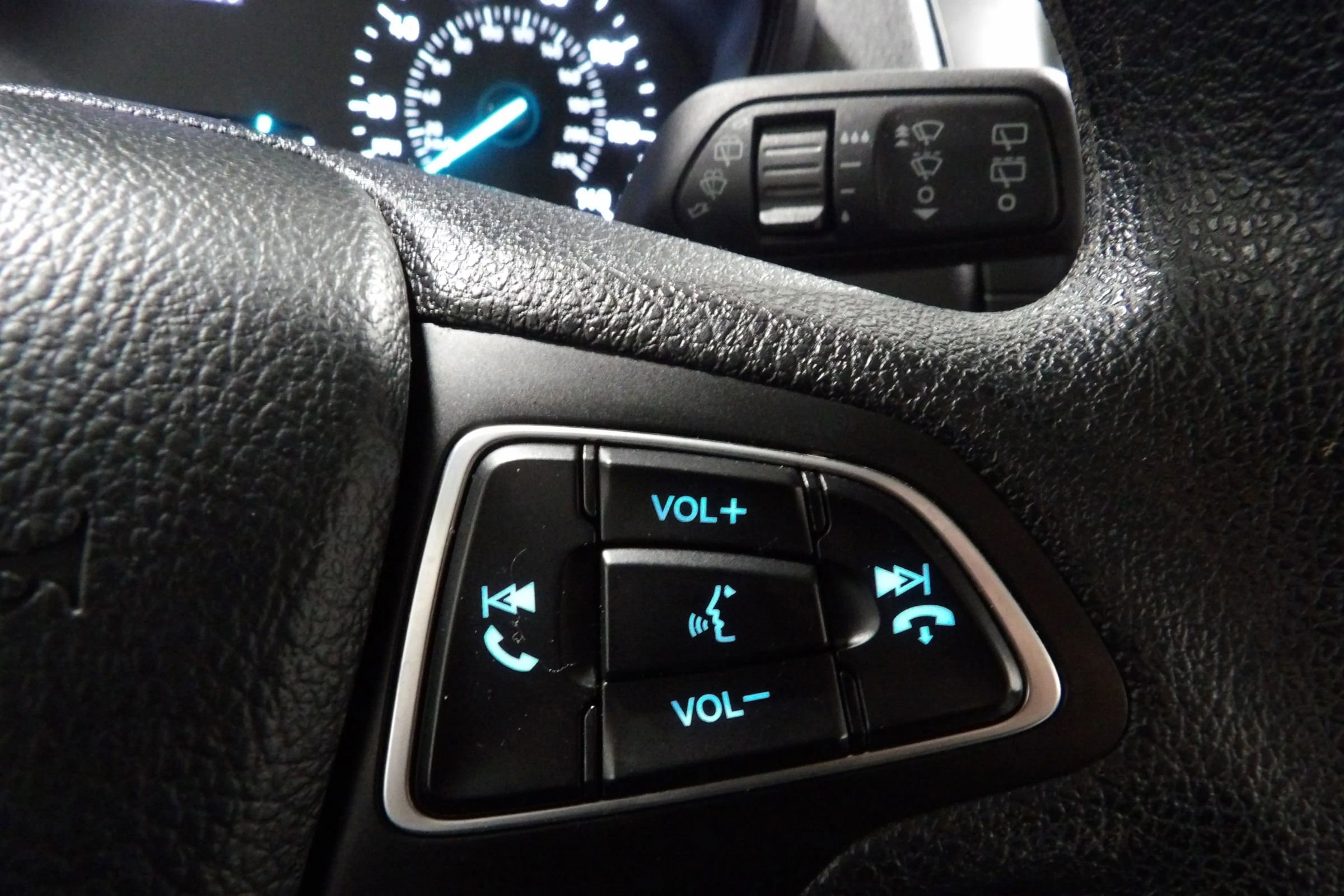 Used 2019 Ford EcoSport S AWD/4WD image 17