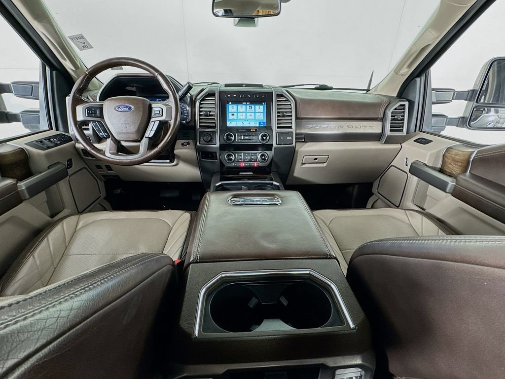 Used 2019 Ford F350 Limited AWD/4WD image 36