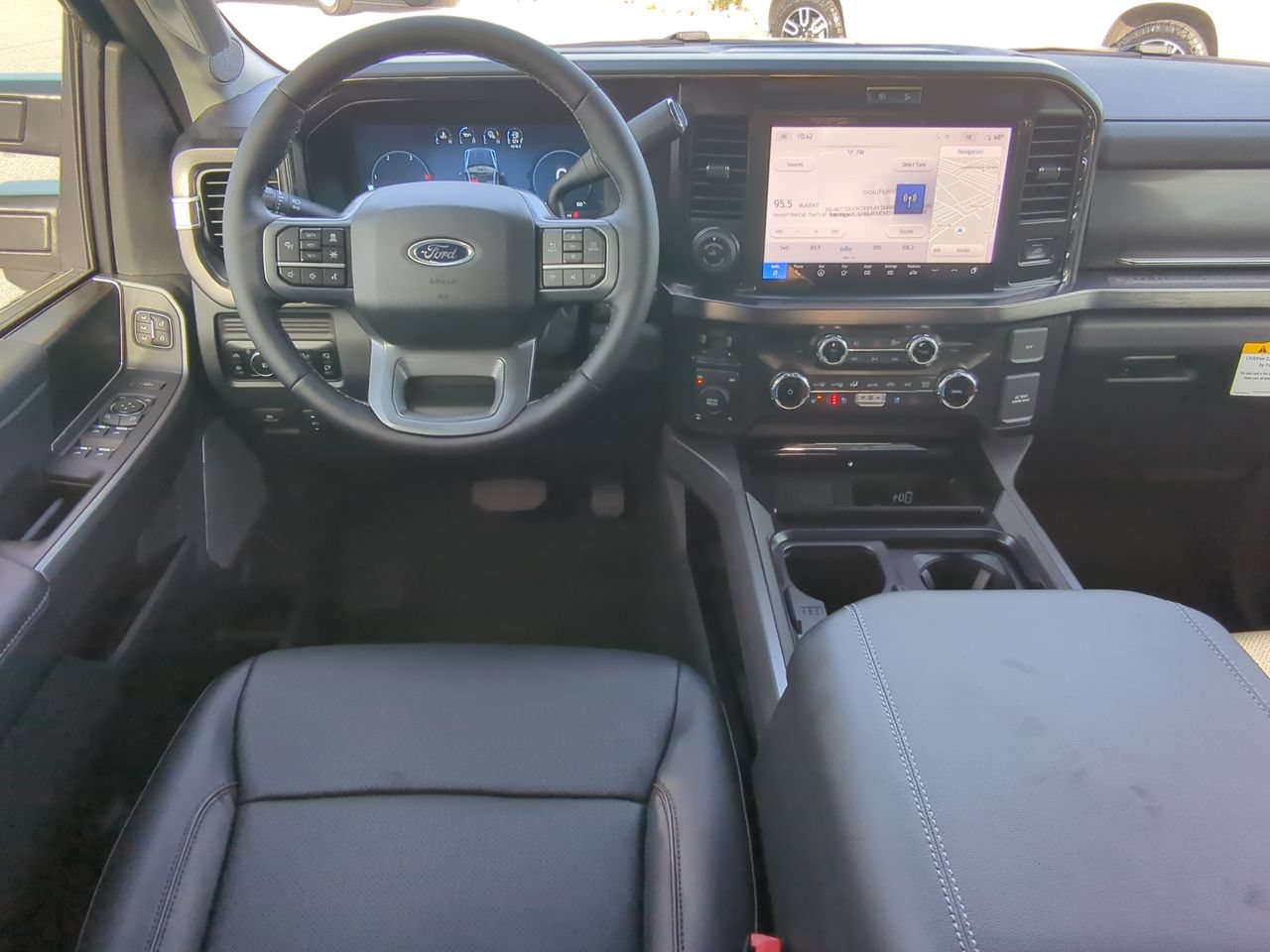 Used 2026 Ford F250 Lariat w/ Lariat Premium Package AWD/4WD image 14