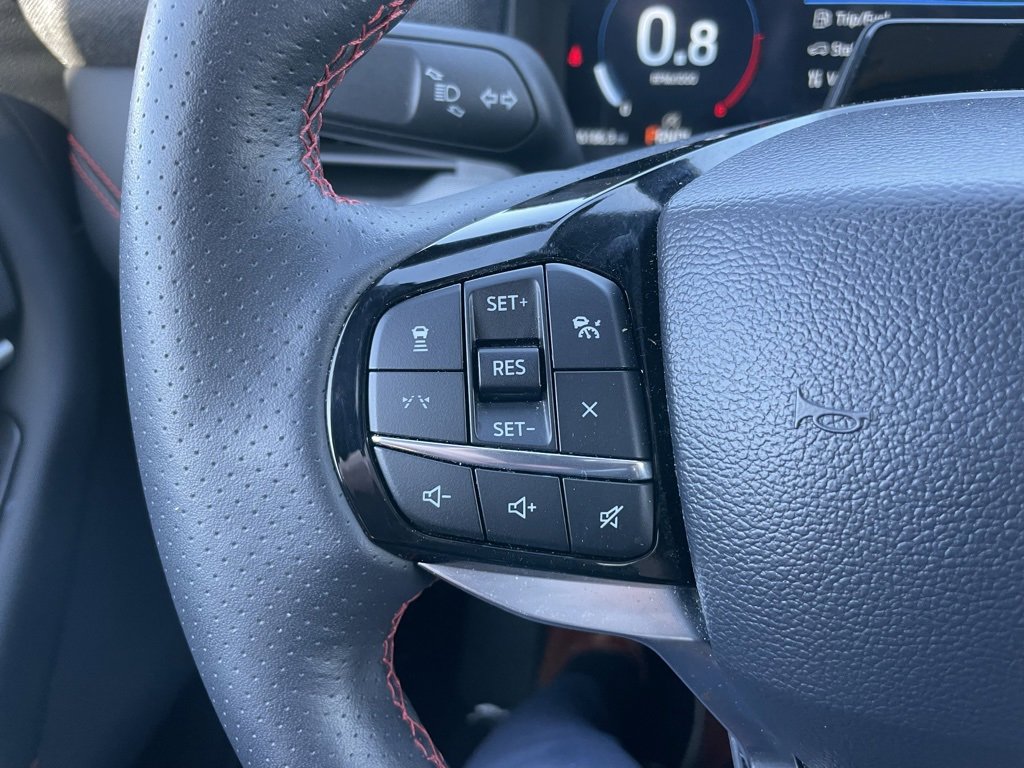 Used 2025 Ford Explorer ST-Line image 24