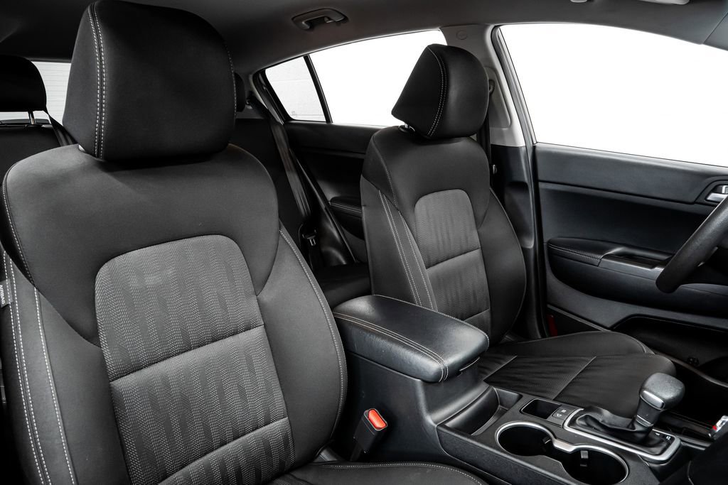 Used 2021 Kia Sportage LX image 32