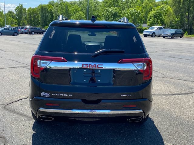 New 2026 GMC Acadia Elevation w/ LPO, Floor Liner Package FWD image 5