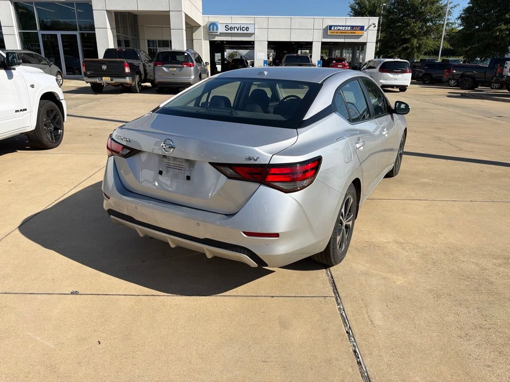 Used 2022 Nissan Sentra SV w/ All-Weather Package FWD image 13