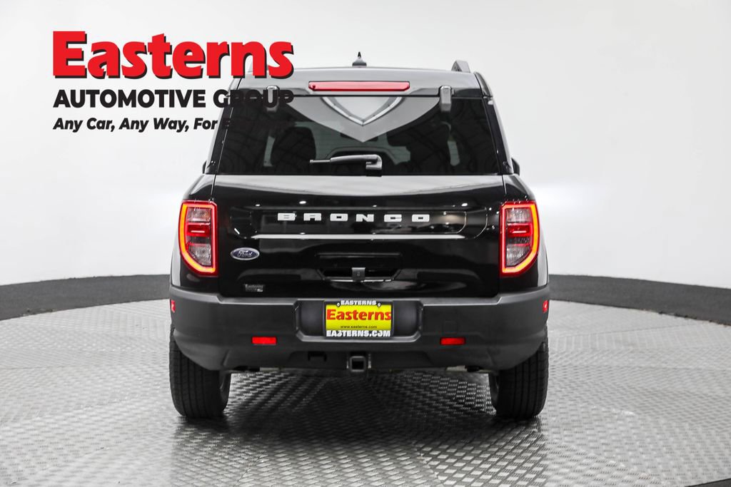Used 2023 Ford Bronco Sport Badlands image 6