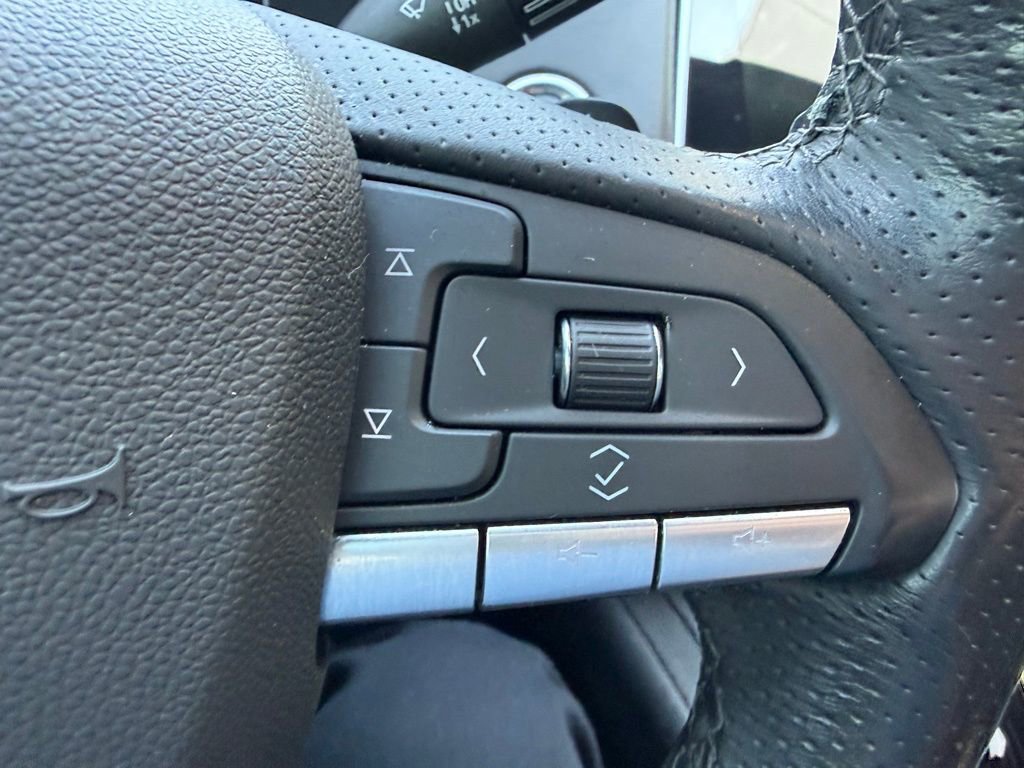 Used 2022 Cadillac XT4 Sport w/ Enhanced Visibility Package FWD image 20