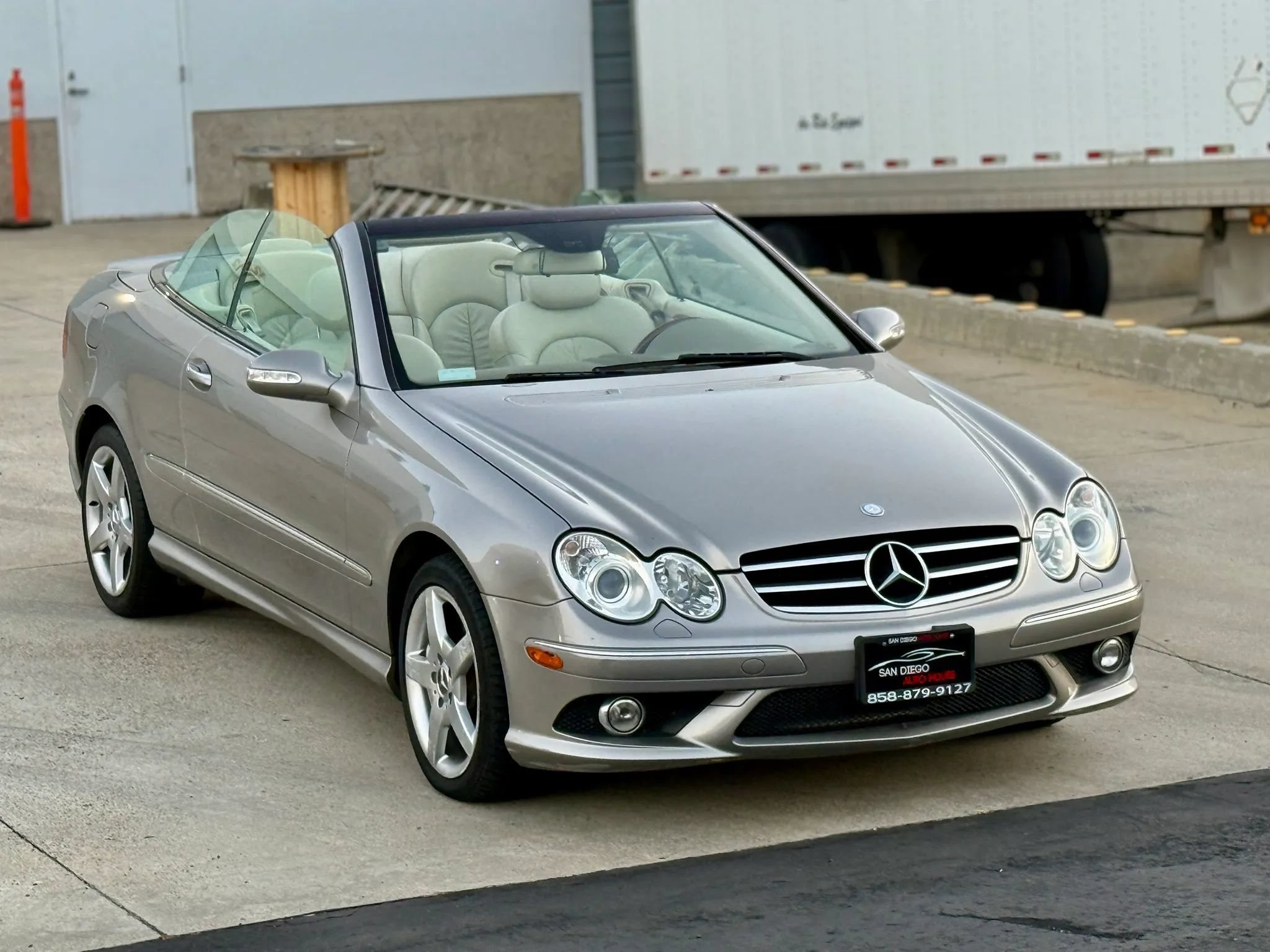 Used 2007 Mercedes-Benz CLK 550 Cabriolet image 8