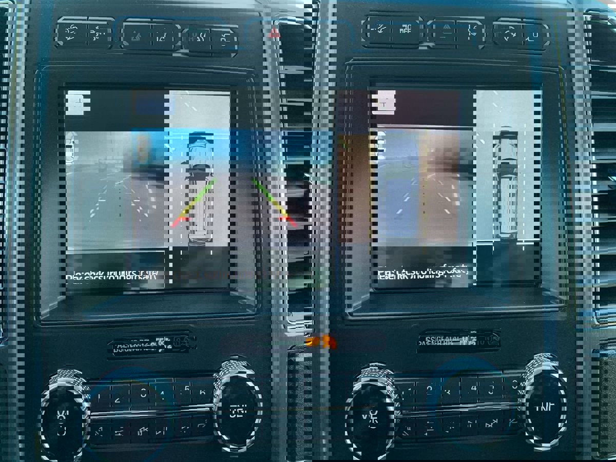 Used 2020 Ford Expedition Platinum AWD/4WD image 28