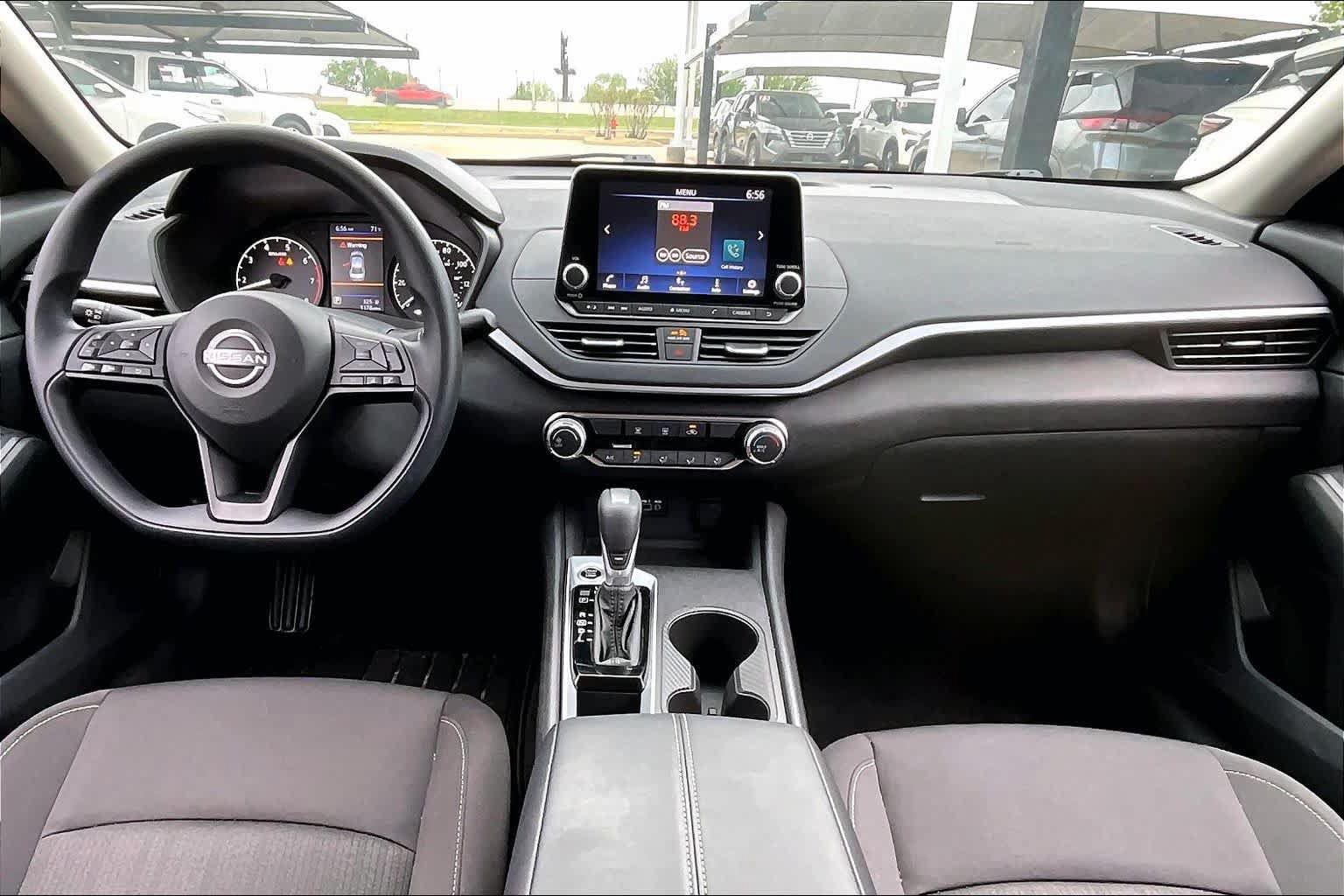 Certified 2025 Nissan Altima 2.5 S FWD image 13