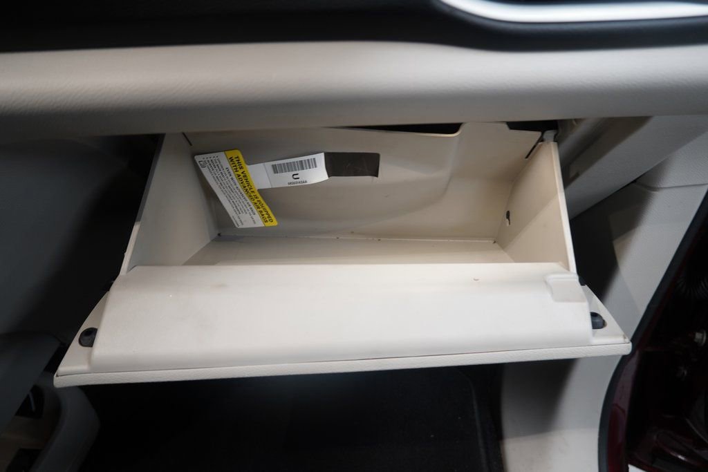 Used 2020 Chrysler Pacifica Touring-L Plus image 25