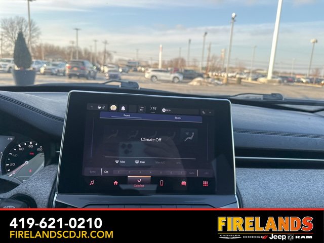 Used 2022 Jeep Compass Latitude image 29