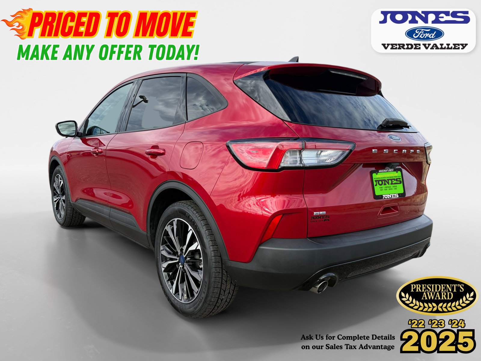 Certified 2022 Ford Escape SE w/ SE Sport Appearance Package FWD image 4