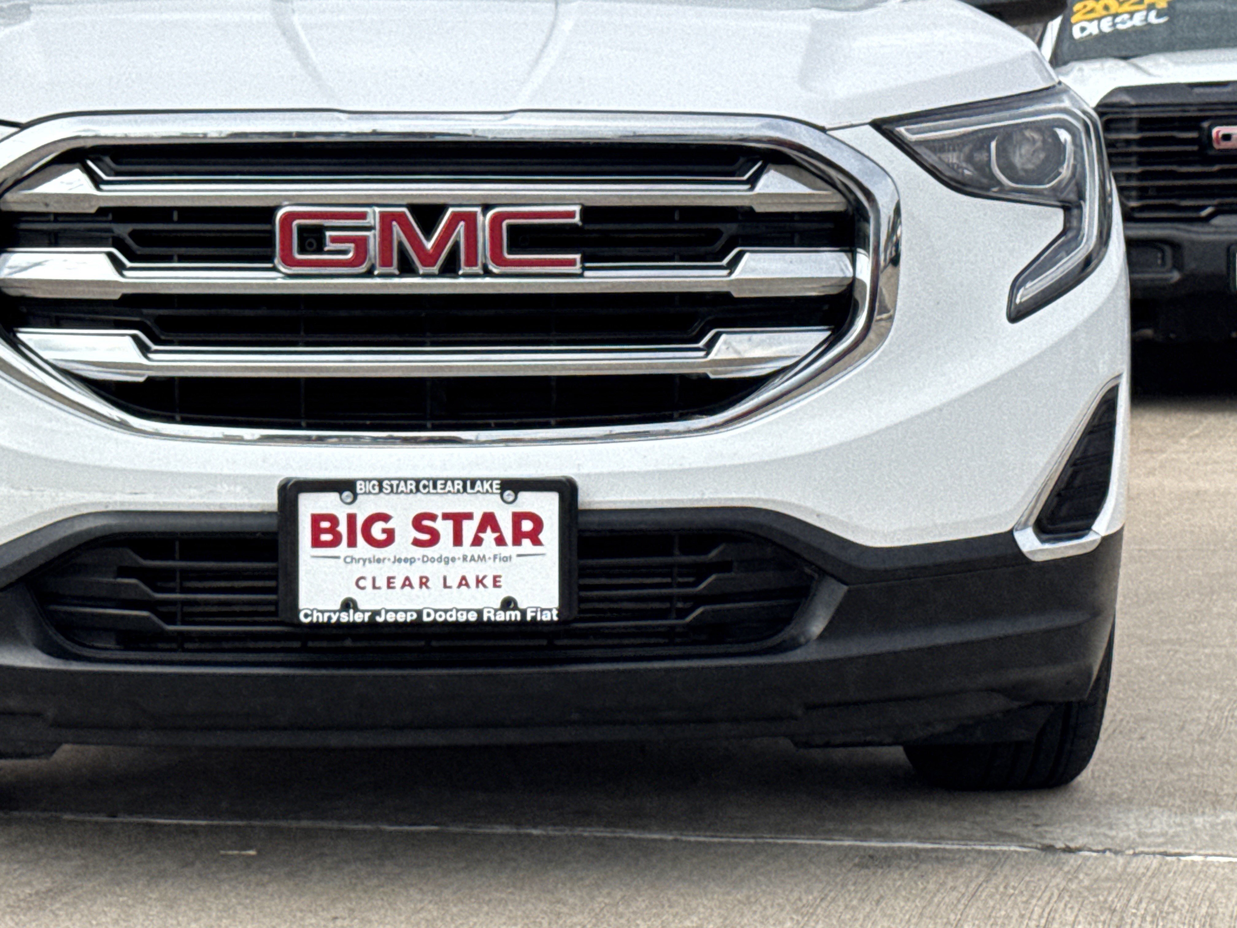 Used 2021 GMC Terrain SLE w/ Driver Convenience Package image 14