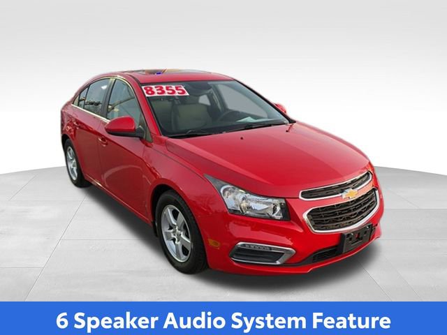 Used 2016 Chevrolet Cruze LT w/ Sun And Sound Package FWD image 21