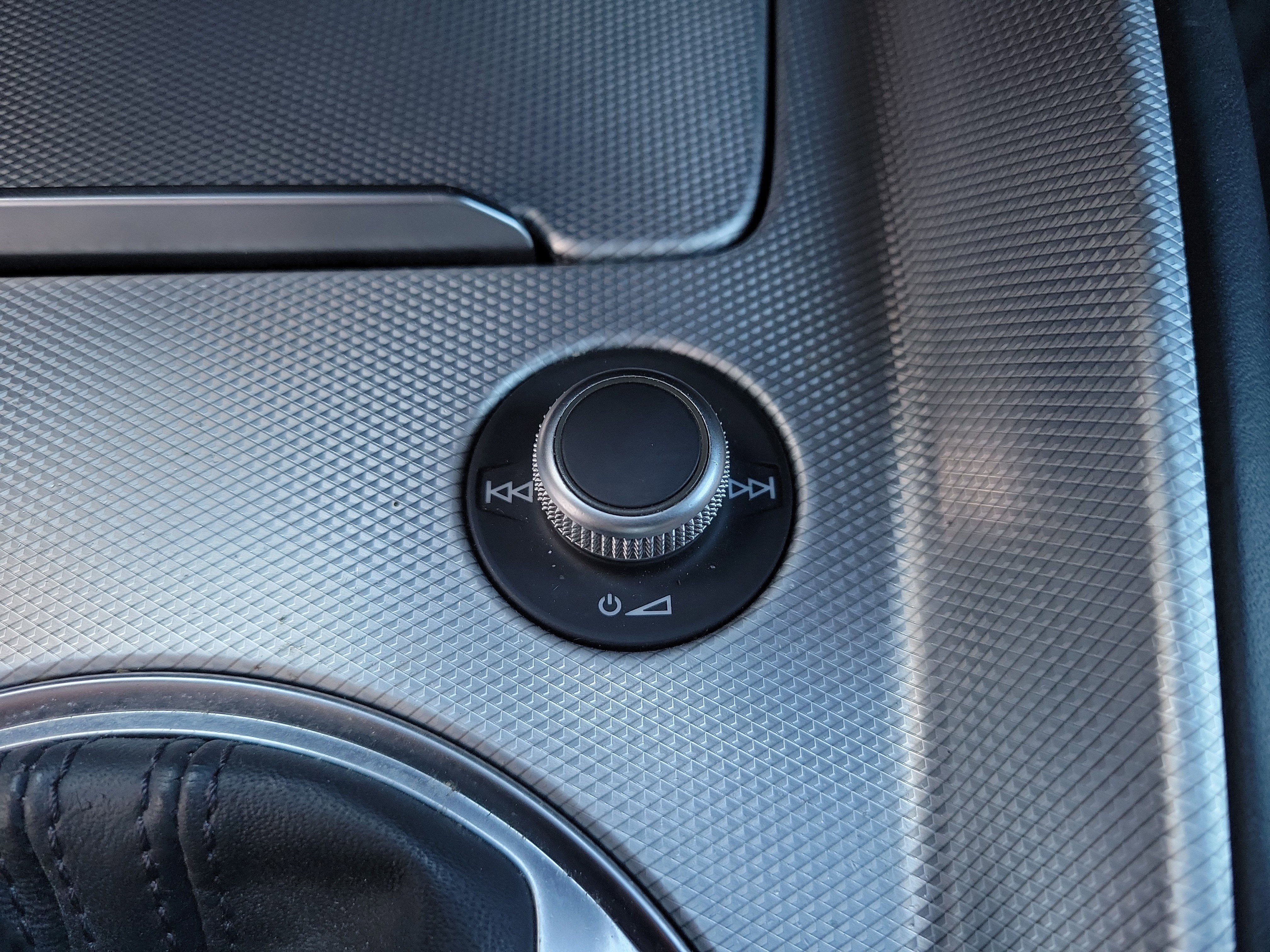 Used 2016 Audi TT 2.0T w/ Technology Package image 17