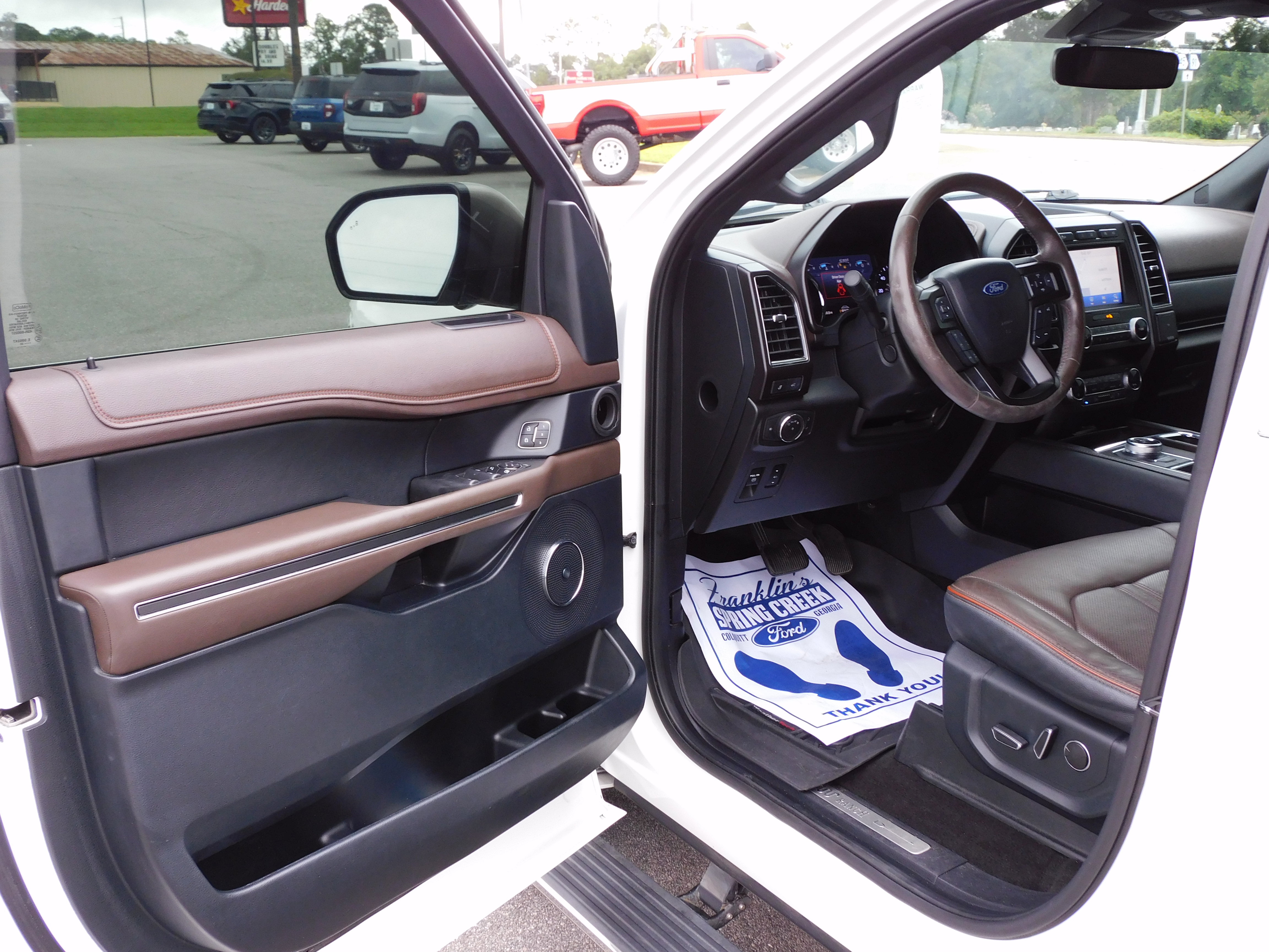 Used 2020 Ford Expedition Max King Ranch w/ Cargo Package image 10
