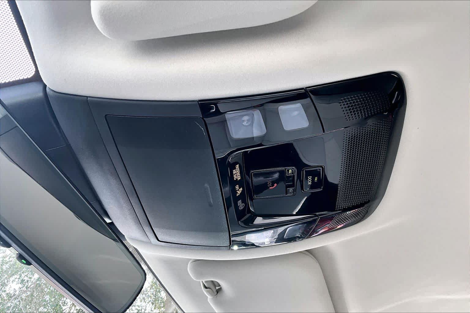 Used 2023 Lexus RX 350 FWD image 32
