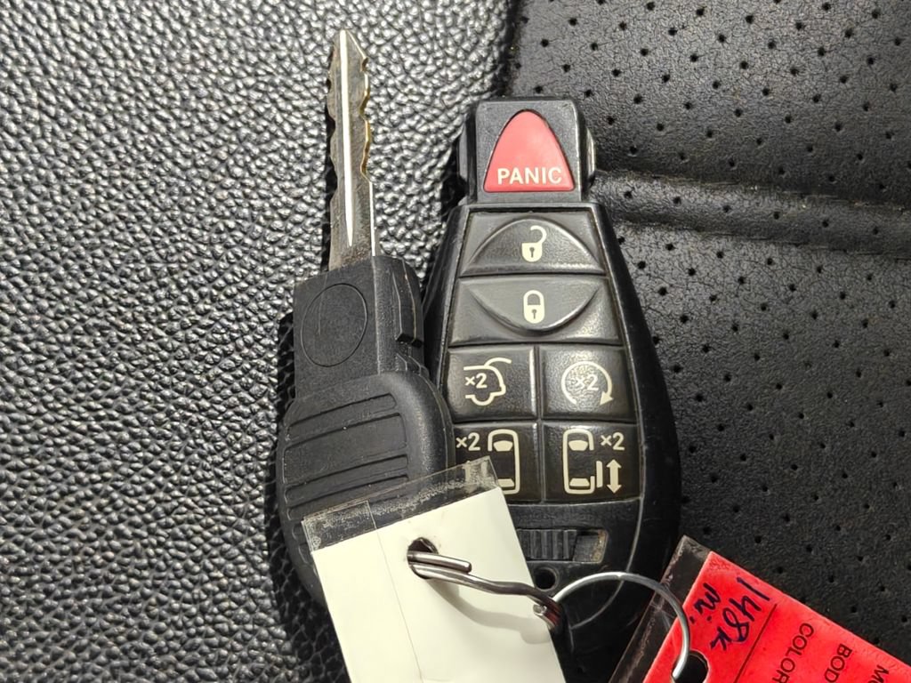 Used 2019 Dodge Grand Caravan SXT FWD image 10