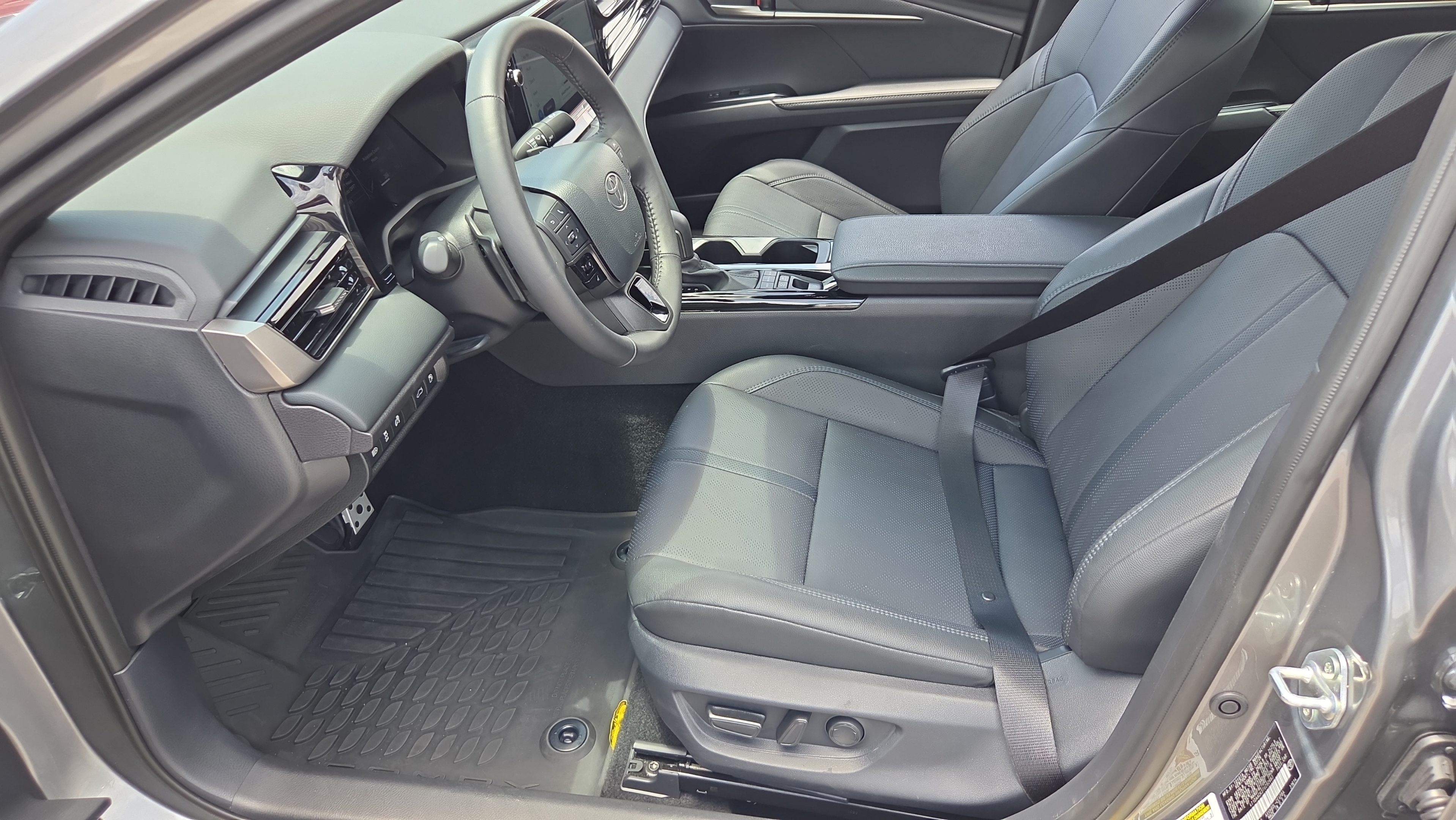 Certified 2026 Toyota Camry XSE FWD image 9