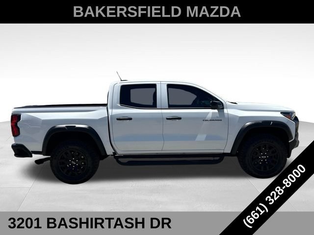 Used 2024 Chevrolet Colorado Trail Boss w/ Technology Package AWD/4WD image 8