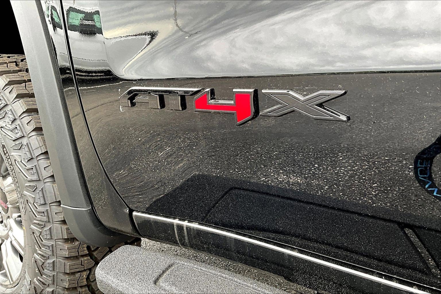 New 2026 GMC Sierra 1500 AT4X AWD/4WD image 8