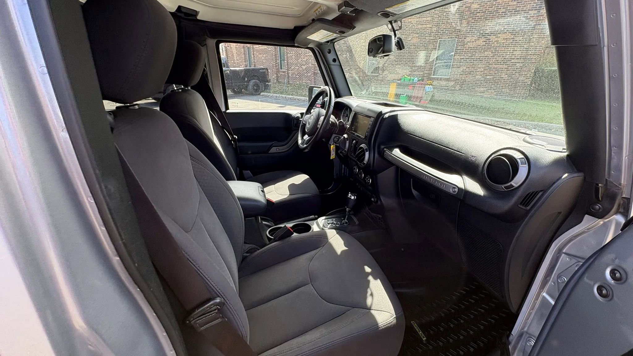 Used 2016 Jeep Wrangler Unlimited Sport w/ Quick Order Package 24S image 35