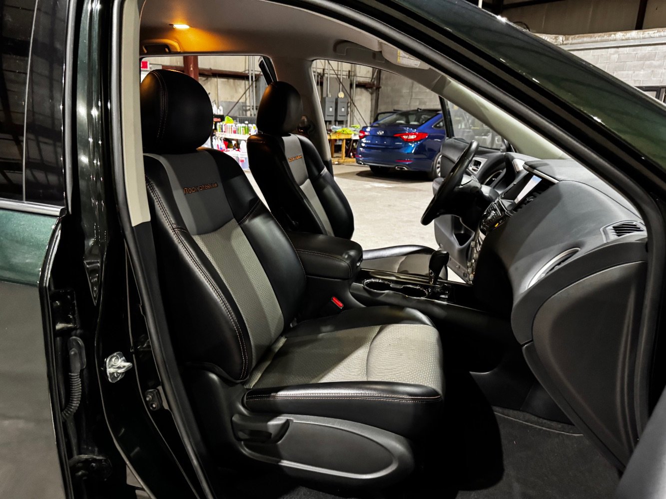 Used 2020 Nissan Pathfinder SV w/ Rock Creek Edition image 26