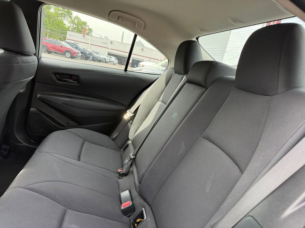 Used 2024 Toyota Corolla LE FWD image 25